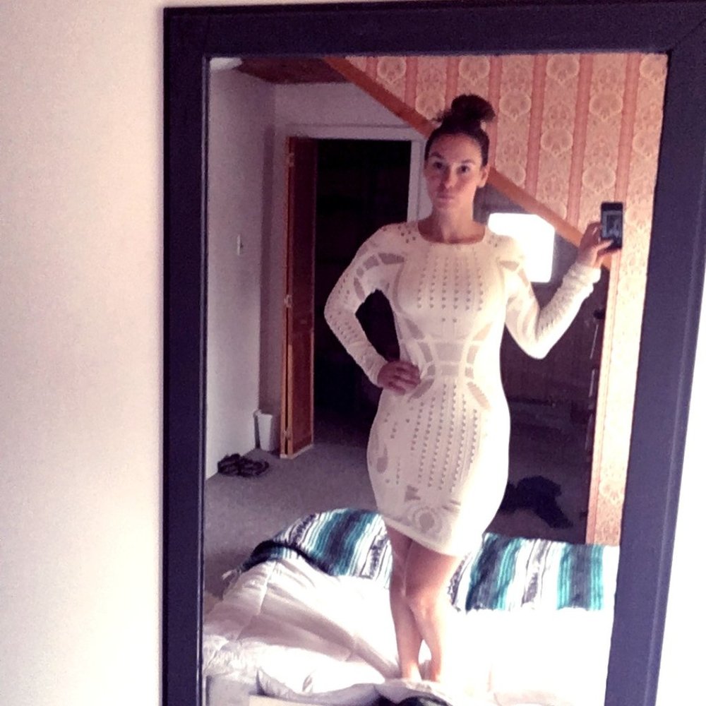 BEBE BODY CON DRESS